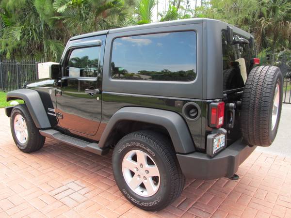 2013 JEEP WRANGLER * HARDTOP * PWR WIND & LOCKS * EXCELLENT CONDITION for sale in Western Lake Worth, FL – photo 3