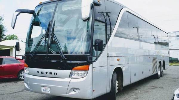 Super Clean 2011 SETRA S417 Coach Bus Multiple Viewing Screens for sale in Seattle, WA – photo 2
