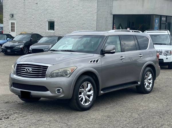 2011 Infiniti QX56 102, 401 miles for sale in Downers Grove, IL – photo 4
