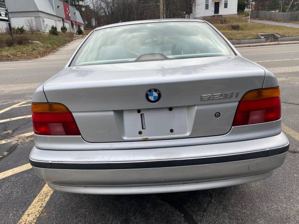 2000 BMW 528I One Owner Inspected w/20 Day Plate - cars & trucks -... for sale in Hooksett, NH – photo 5