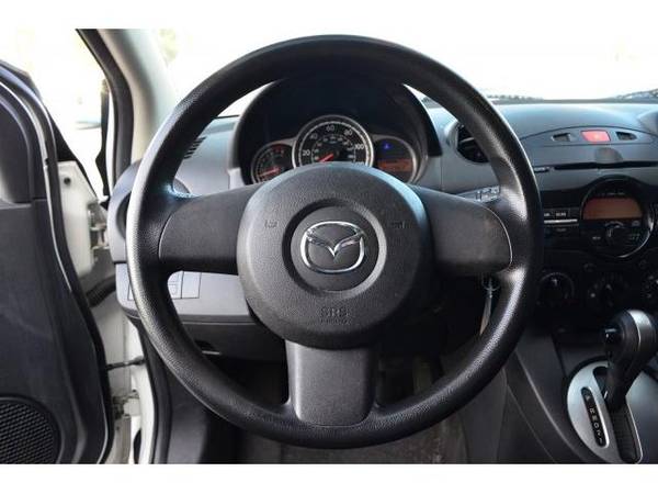 2014 Mazda Mazda2 Sport - hatchback for sale in Cincinnati, OH – photo 10