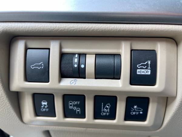 2019 Subaru Outback Premium Eyesight Camera Power Liftgate 1 Owner for sale in Cottage Grove, WI – photo 17