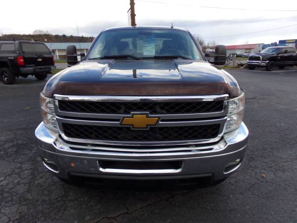2011 chevy 2500hd crew cab LT 6.0 V8 4x4 - cars & trucks - by dealer... for sale in selinsgrove,pa, PA – photo 5