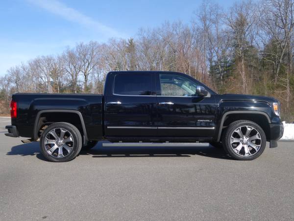 2015 GMC Sierra 1500 Crew Cab Denali 4WD - - by dealer for sale in Derry, MA – photo 7