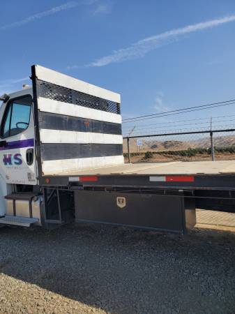 M2 Series Freightliner for sale in Orange Cove, CA – photo 2