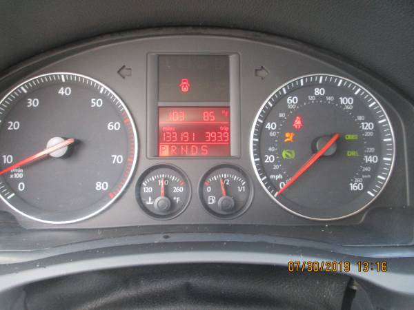 2006 Voltswagen Jetta Sedan 133k mi was $3995 for sale in Angola, IN – photo 10