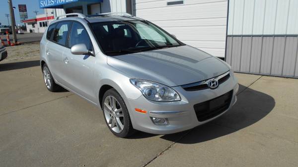 2011 Hyundai Elantra Touring - cars & trucks - by dealer - vehicle... for sale in Martensdale, IA – photo 3