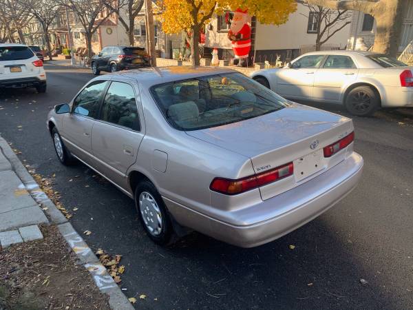 1999 Toyota Camry 50k miles ! One owner clean title - cars & trucks... for sale in Brooklyn, NY – photo 3