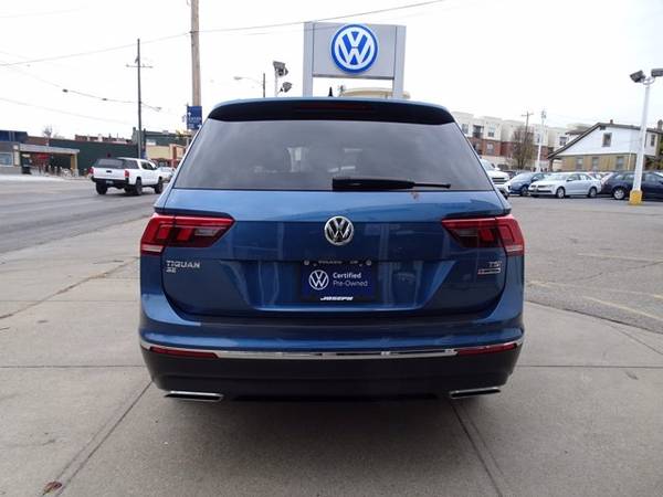 2018 Volkswagen VW Tiguan Se - cars & trucks - by dealer - vehicle... for sale in Cincinnati, OH – photo 16