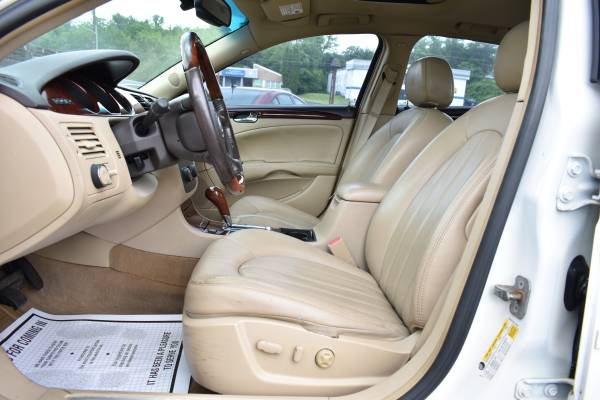 2008 Buick Lucerne CXL - Excellent Condition - Fully Loaded for sale in Roanoke, VA – photo 13