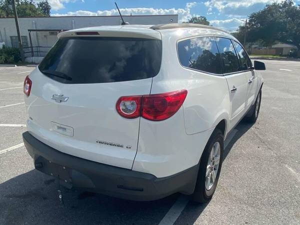 2011 Chevrolet Chevy Traverse LT AWD 4dr SUV w/1LT - cars & trucks -... for sale in TAMPA, FL – photo 4