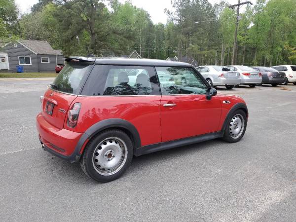 2006 MINI Cooper S 2dr Hatchback - - by dealer for sale in Fuquay-Varina, NC – photo 4