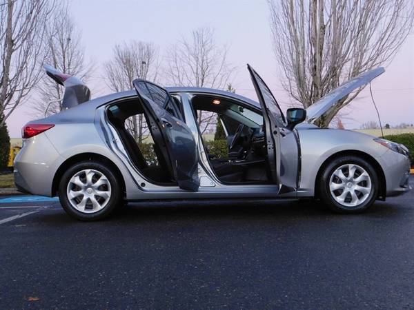 2015 Mazda Mazda3 i Sport Sedan 4DR Automatic 104Kmiles / 2-Owner's... for sale in Portland, OR – photo 9