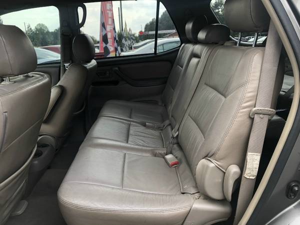 2006 Toyota Sequoia 4dr SR5 4WD for sale in Lancaster , SC – photo 8