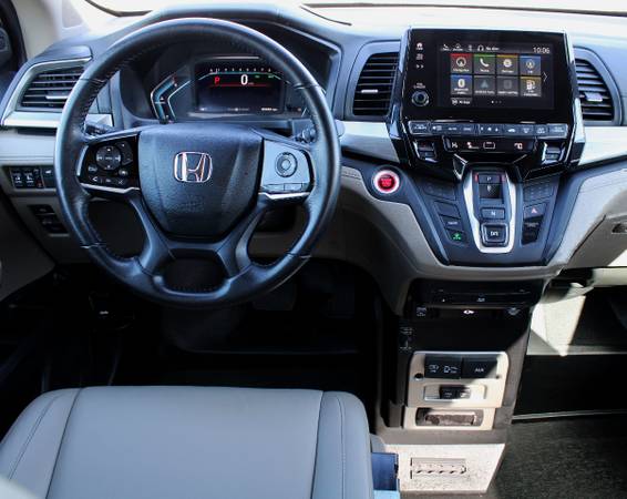 2019 Honda Odyssey EX-L HANDICAP VAN - - by for sale in Redmond, OR – photo 23