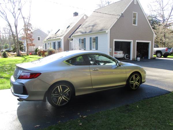 2017 Honda Accord Touring - cars & trucks - by owner - vehicle... for sale in West Barnstable, MA – photo 4