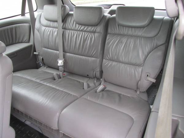 2010 Honda Odyssey EX-L (Clean/Loaded!)WE FINANCE! - cars & trucks -... for sale in Shakopee, MN – photo 10