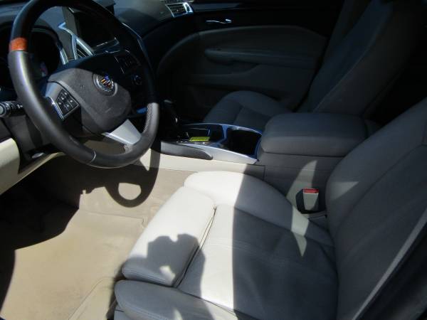 2010 Cadillac SRX - - by dealer - vehicle automotive for sale in Hernando, FL – photo 14