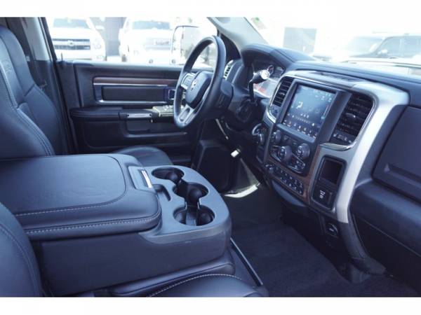 2018 Dodge Ram 2500 LARAMIE 4X4 MEGA CAB 64 4x4 Passenger for sale in Glendale, AZ – photo 15