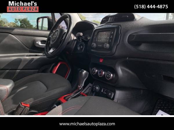 2016 Jeep Renegade Trailhawk 4x4 - cars & trucks - by dealer -... for sale in east greenbush, NY – photo 11