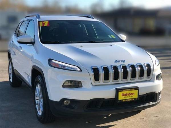 2017 Jeep Cherokee Latitude - - by dealer - vehicle for sale in Bellingham, WA – photo 2