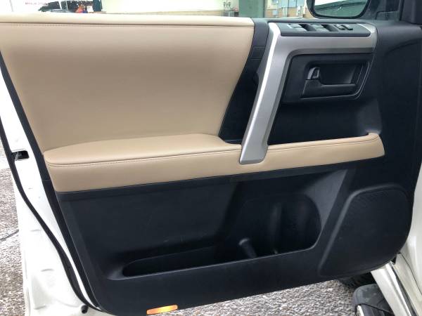 Toyota 4Runner Limited for sale in Verona, WI – photo 9
