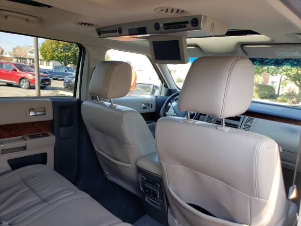 2009 Ford Flex Limited - cars & trucks - by owner - vehicle... for sale in Gibson City, IL – photo 8
