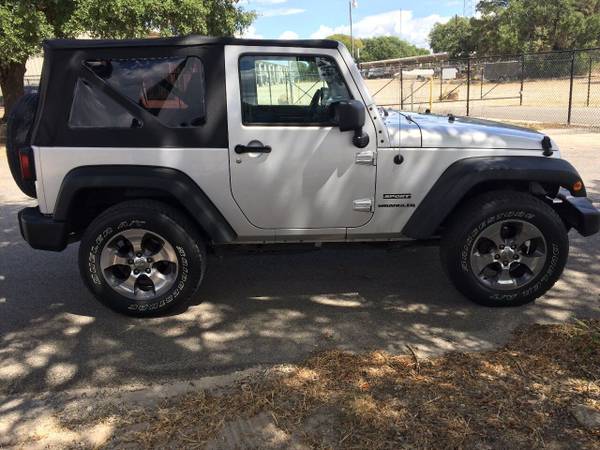 2011 Jeep Wrangler for sale in New Braunfels, TX – photo 5