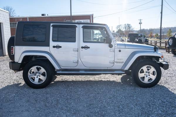 2009 Jeep Wrangler Unlimited Sahara - - by dealer for sale in Fayetteville, AR – photo 5