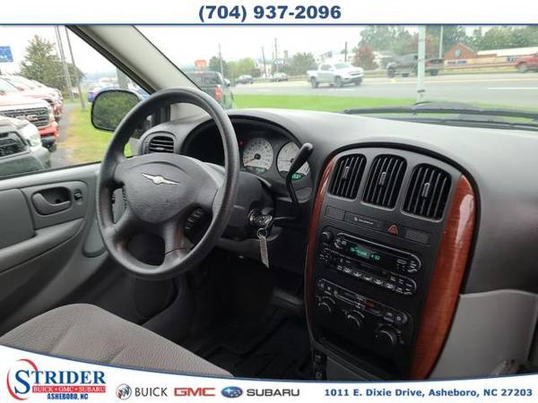2007 Chrysler Town & Country LWB - - cars & trucks - by dealer -... for sale in Asheboro, NC – photo 6