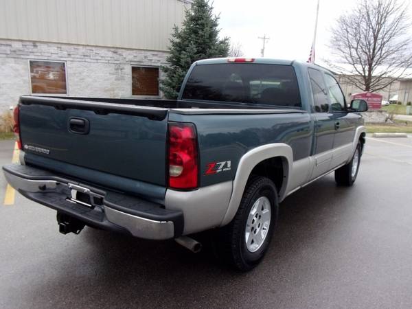 2006 Chevrolet Silverado 1500 LT1 4dr Extended Cab 4WD 6 5 ft SB for sale in Waukesha, WI – photo 8