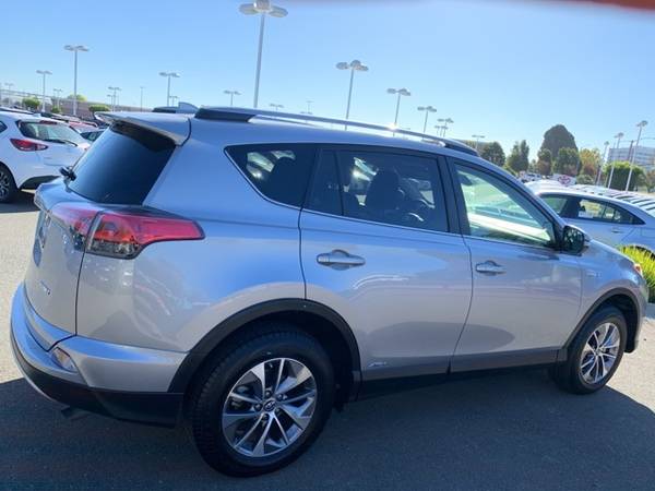 2018 Toyota RAV4 Hybrid LE - Easy Financing Available! for sale in Oakland, CA – photo 5