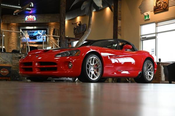 2004 Dodge Viper NOW $2,000 OFF! SRT10 - GORGEOUS LOW K !! Stock#... for sale in Winnipeg, CA – photo 2