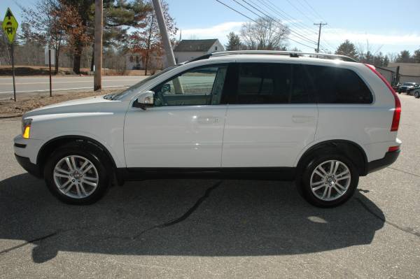 2011 Volvo XC90 AWD 3 2 - ONE OWNER - - by dealer for sale in Windham, MA – photo 4