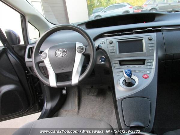 2014 TOYOTA PRIUS HYBRID ELECTRIC *JUST SERVICED* 60MPG - cars &... for sale in Mishawaka, IN – photo 17