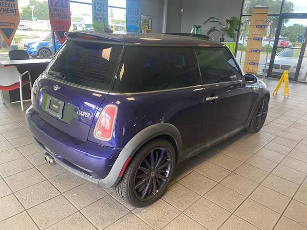 2005 Mini Cooper S Manual supercharged - cars & trucks - by dealer -... for sale in Fort Myers, FL – photo 5