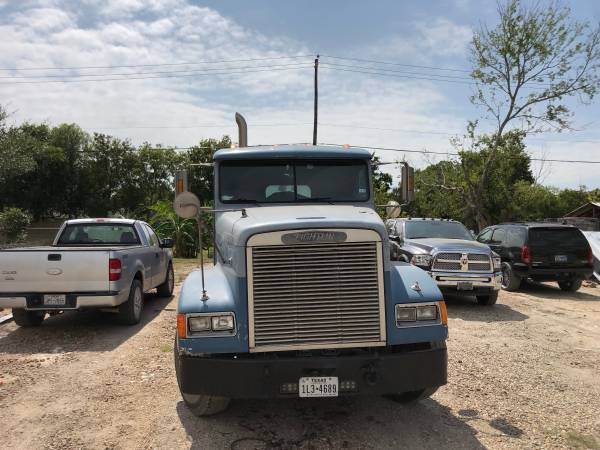1993 Freightliner FL112 - Day Cab & Flatbed $18,000 obo for sale in Houston, TX – photo 17