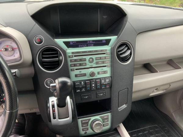 2009 Honda Pilot 4WD 4dr Touring w/RES Navi - - by for sale in Brockton, MA – photo 12