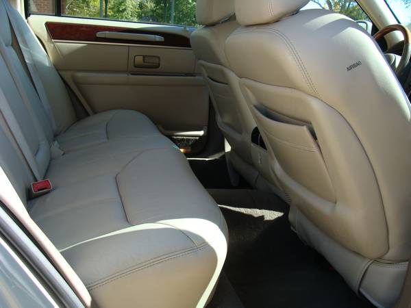 2004 LINCOLN TOWNCAR ULTIMATE 4 DOOR RUNS GREAT!! STOCK #839... for sale in Corinth, TN – photo 15