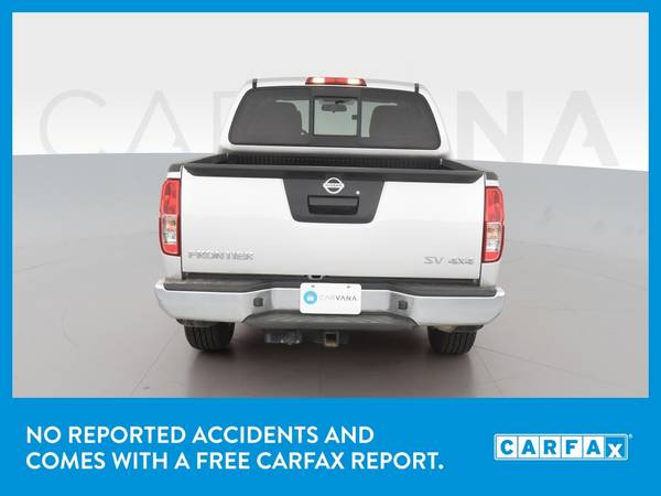 2019 Nissan Frontier Crew Cab SV Pickup 4D 5 ft pickup Silver for sale in Atlanta, CA – photo 7