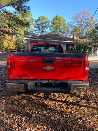 2008 Chevrolet Silverado** runs great - cars & trucks - by owner -... for sale in Cumberland, NC – photo 7