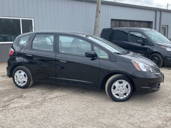 2013 Honda Fit 5dr HB Auto ONLY 33, 000 MILES 1 OWNER for sale in CENTER POINT, IA – photo 2