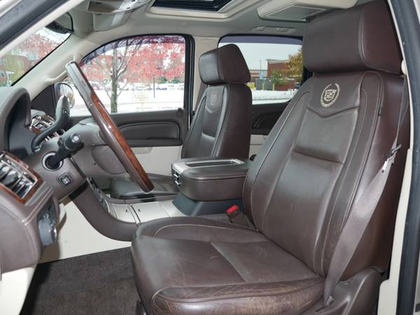 2014 Cadillac Escalade ESV Platinum - cars & trucks - by dealer -... for sale in Edina, MN – photo 10