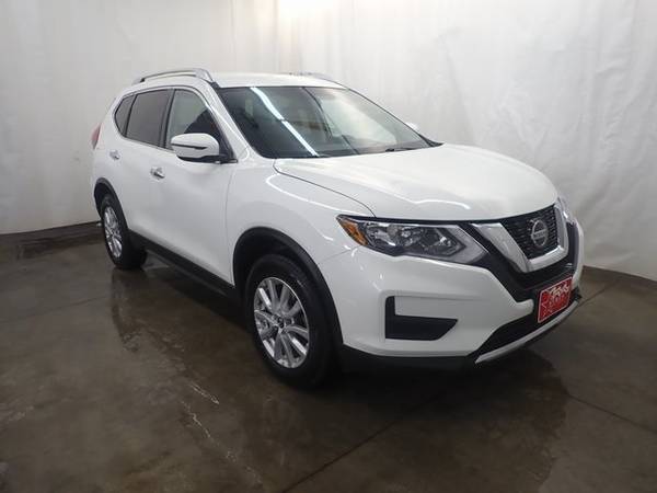 2018 Nissan Rogue SV - - by dealer - vehicle for sale in Perham, ND – photo 23