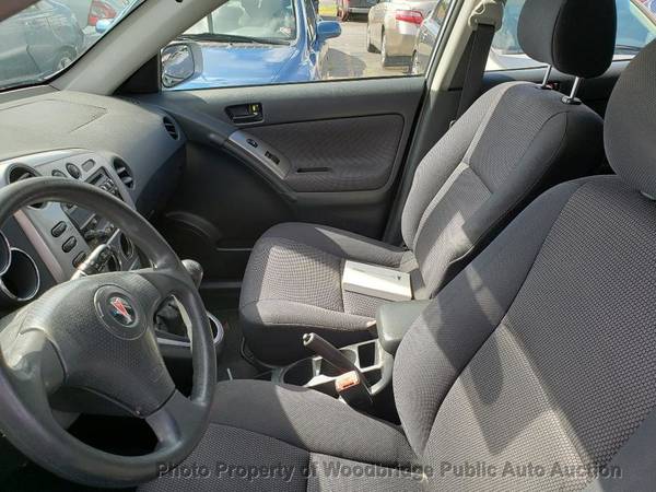 2006 *Pontiac* *Vibe* *4dr Hatchback FWD* Silver - cars & trucks -... for sale in Woodbridge, District Of Columbia – photo 9
