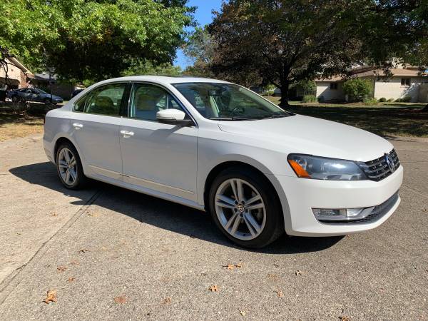 2013 Volkswagen Passat TDI SE*LOW Miles*Navigation*Touch Screen Radio* for sale in Indianapolis, IN – photo 3