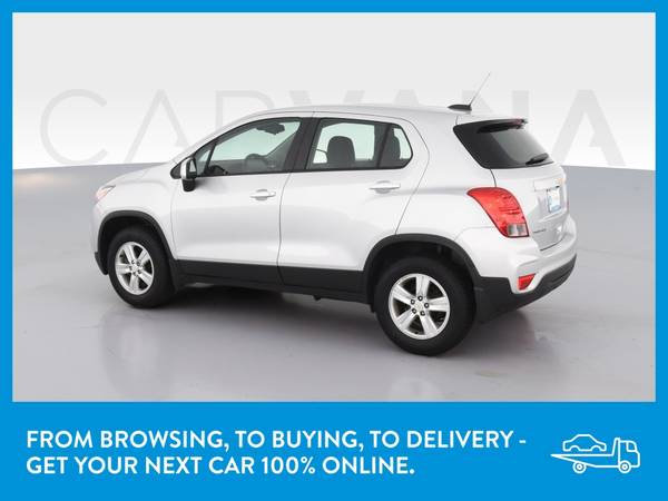 2017 Chevy Chevrolet Trax LS Sport Utility 4D hatchback Silver for sale in Grand Rapids, MI – photo 5