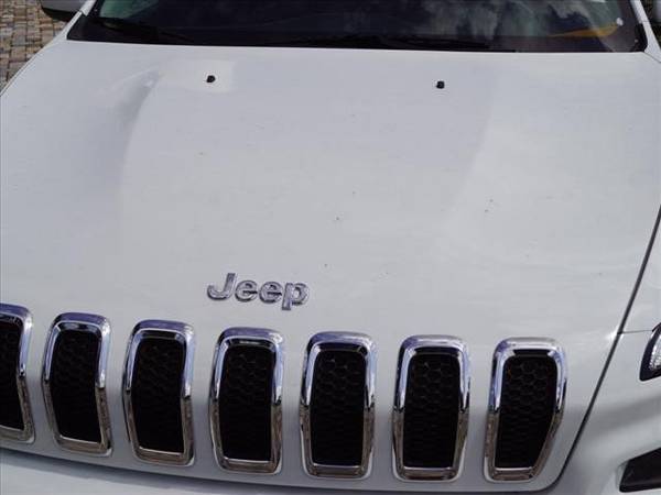 2016 *Jeep* *Cherokee* *Latitude* Bright White Clear for sale in Bradenton, FL – photo 12