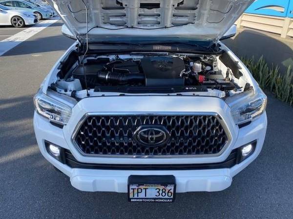 2018 Toyota Tacoma - - by dealer - vehicle for sale in Honolulu, HI – photo 8