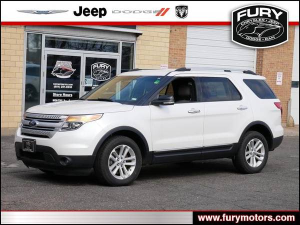 2013 Ford Explorer XLT - - by dealer - vehicle for sale in South St. Paul, MN – photo 2